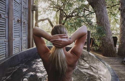 Kangaroo Valley House | A unique Treehouse overlooking Kangaroo River.