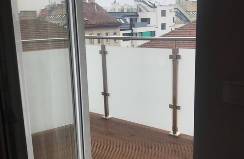 Favoriten Apartment | A very modern and chosy apartment - top 42