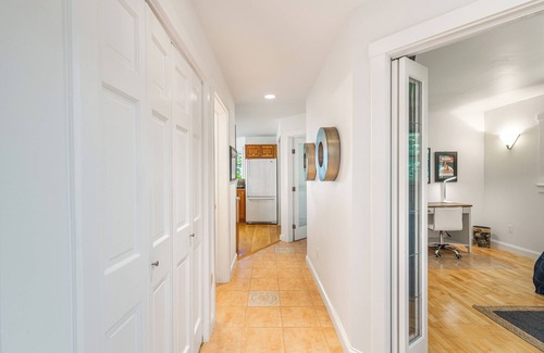 Vineyard Haven House | A View Fit for Royalty!nTop Compliments: so clean! fab hot tub! best view!