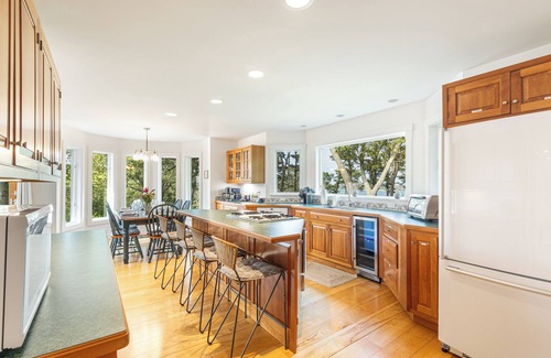 Vineyard Haven House | A View Fit for Royalty!nTop Compliments: so clean! fab hot tub! best view!