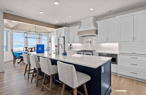 Sandbridge House | A Wave From It All | Oceanfront | Hot Tub