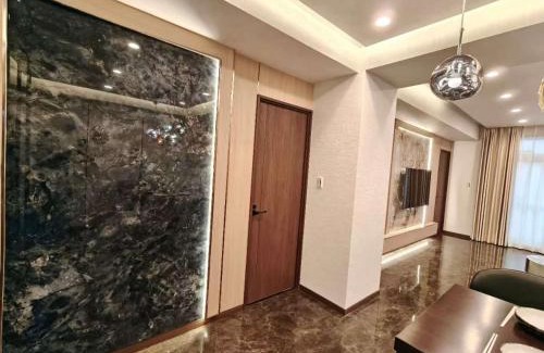 Takadanobaba Apartment | A1 Shinjuku JR St 8 mins 4 bedrooms and 1 living room 2bathrooms 2toilets Max 12P Direct to Shinjuku Ueno Ginza Shibuya Ikebukuro Yoyogi Shinagawa 新宿区 高田马场车站8分钟 4室1厅2浴室2卫生间 最大12人