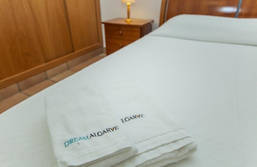 Telheiro Hotel | A11 - MarinaPark Hill Beach Apartment
