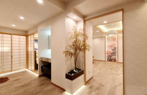 Takadanobaba Apartment | A2 Shinjuku JR St 8 mins 3 bedrooms and 1 living room 2bathrooms 2toilets Max 12P Direct to Shinjuku Ueno Ginza Shibuya Ikebukuro Yoyogi Shinagawa 新宿区 高田马场车站8分钟 3室1厅2浴室2卫生间 最大12人