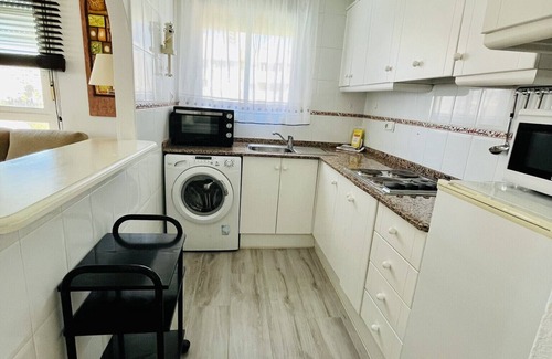 Finestrat Apartment | A796 - Complete apartment with air conditioning, garage and swimming pool in front of the beach