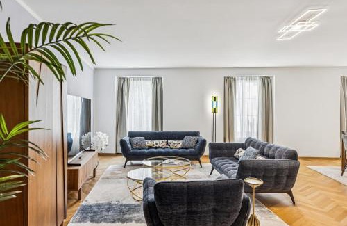 Old Town Apartment | AAAILuxIOldTownIViewIFreeParkingIBestLocation