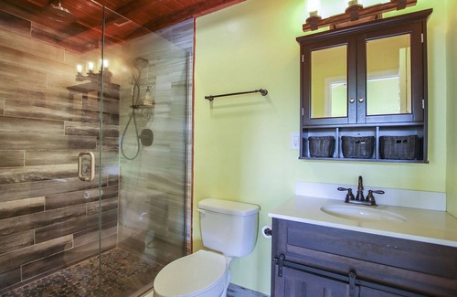 Saint James City House | Aaliyah`s and Amina`s Tropical Retreat unit 2 - Pine Island St James City