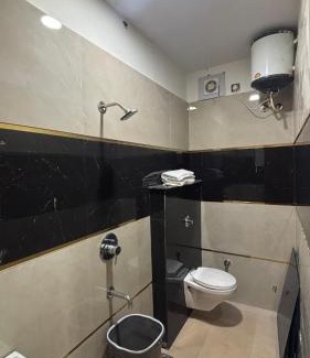 Amritsar Hotel | Aastha View