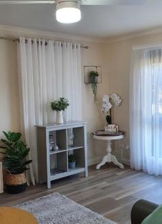 Lakes Entrance House | Abalone Guest Accommodation