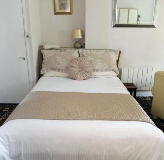 Torquay City Centre Apartment | Abbey View Holiday Flats