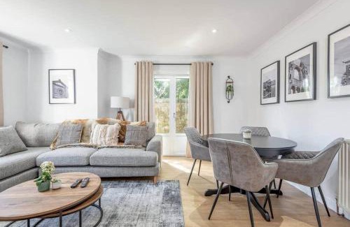 St. Andrews House | Abbey Villa - No 6