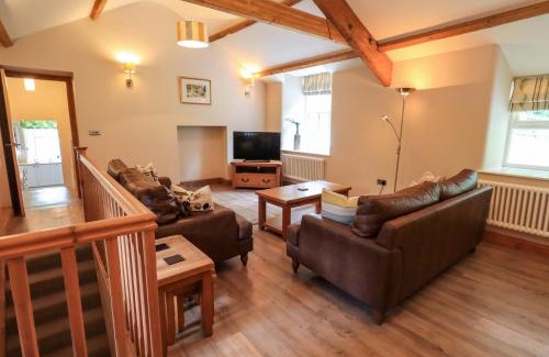 Penny Bridge House | Abbots Reading Cottage