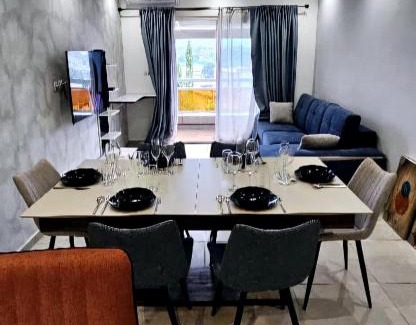 Deux Plateaux Apartment | Abidjan