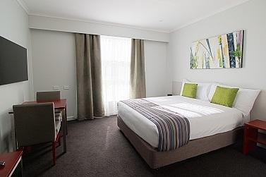 Narrabundah Hotel | Abode Narrabundah