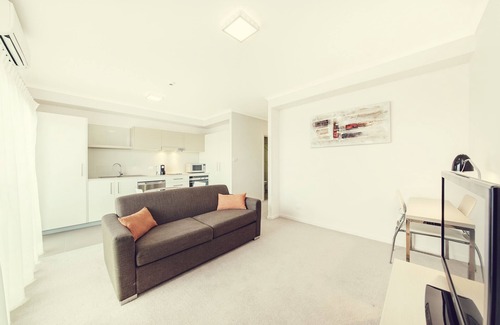 Greenway Hotel | Abode Tuggeranong