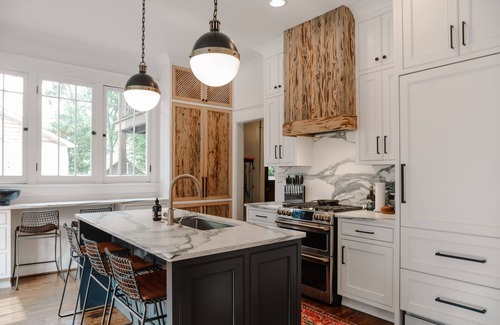 Hillsboro Village House | Above Nashville Chic I 12 South | Newly Remodeled | 11 Beds I Luxury Services