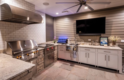 Belmont - Hillsboro House | Above Nashville Elegance I Luxury I Hillsboro I Universities