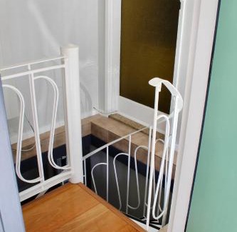 Kooringal Apartment | 'Above the Trees' - Spectacular Views, Sleeps 10