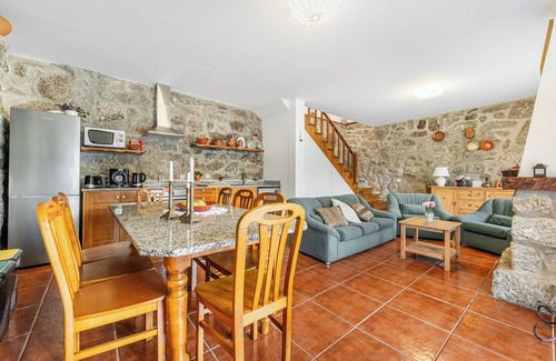 Rio Caldo Cottage | Abrigo do Gerês - Cozy Mountain House with Breathtaking Views