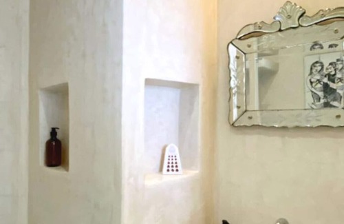 Medina of Tangier Bed & Breakfast | Absinthe Guesthouse : Charming Room With Street View - La Marjane