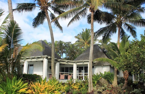 Muri Villa | Absolute Beach Front Muri