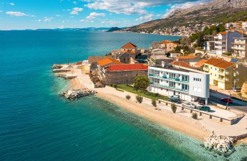 Dugi Rat Apartment | Absolute Beach Holidays