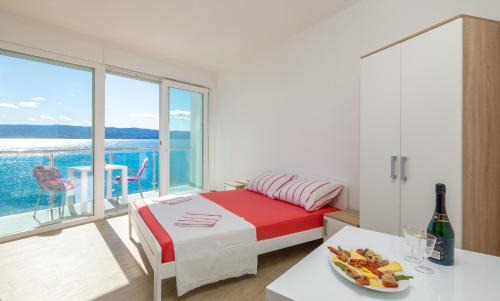 Dugi Rat Apartment | Absolute Beach Holidays