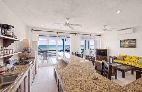 Akumal Condo | Absolute Beachfront - 3 Bedroom Condominium at Del Sol