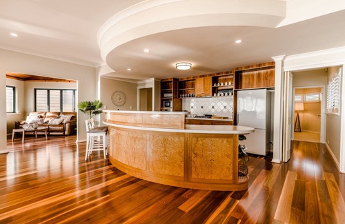 Halls Head House | Absolute Oceanfront - Escape