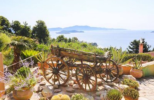 Achladies Apartment | Absolute sea view apartment"Birds"in Luxury Villa Stratos Skiathos best location