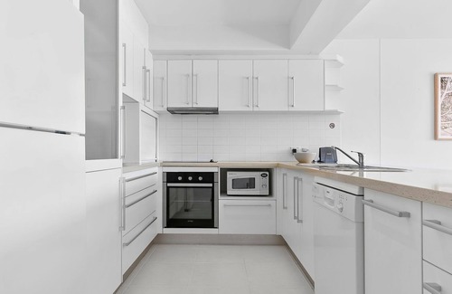 Noosaville Apartment | Absolute Water Frontage on Noosa River! Unit 5 Driftwood, 9 Barbados Crescent