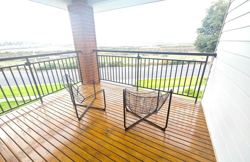 Point Cook House | Absolutely Stunning - Bayside Point Cook 5BR Home