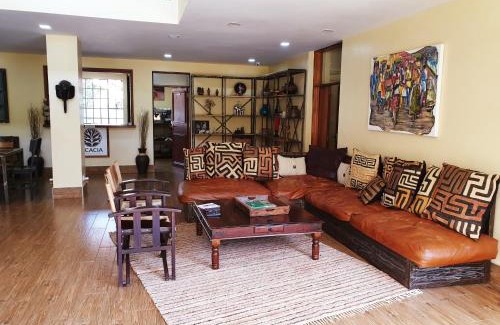 Langata Hotel | Acacia Tree Lodge