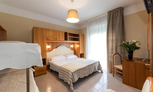 Faro Hotel | Acapulco Beach