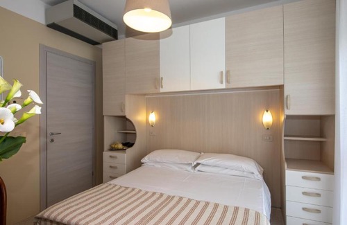 Faro Hotel | Acapulco Beach