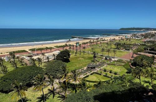 North Beach Apartment | Accommodation Front - Majestic Beachfront Haven