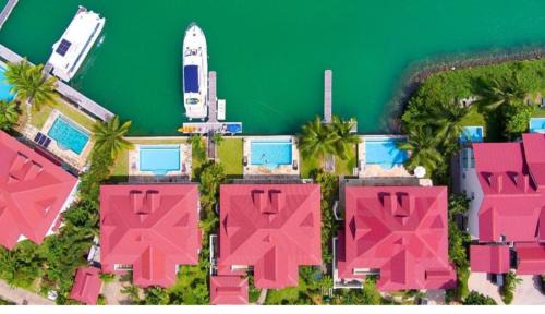 Mahe Island Villa | Accommodations at Eden Island