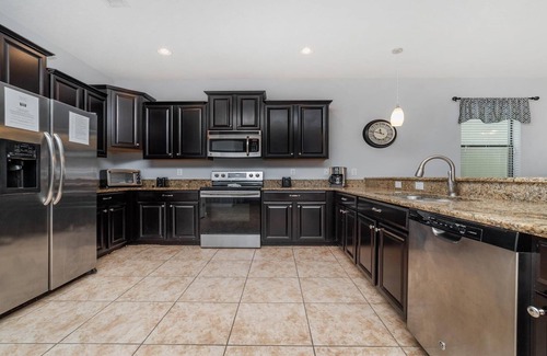 Davenport Villa | Ace Resort w/Superb Amenities - Endless Fun for Families - Pools & Games
