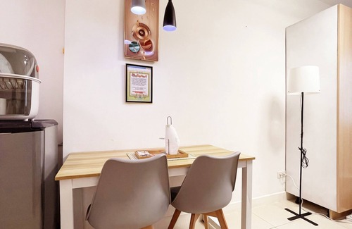 Matandang Balara Condo | Acellyne's Suites at The Residences