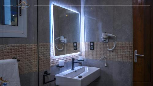 Yaounde Apartment | Ach Guest Home