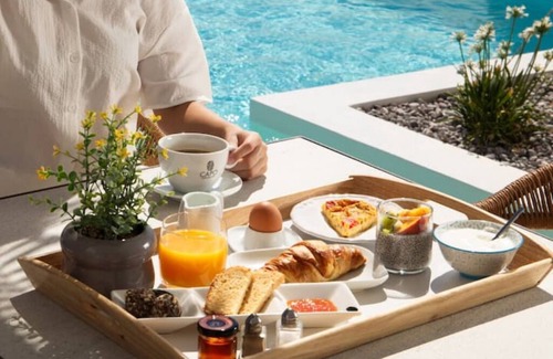 Paleopolis Apartment | Achla Private Pool Golden Vista Suites
