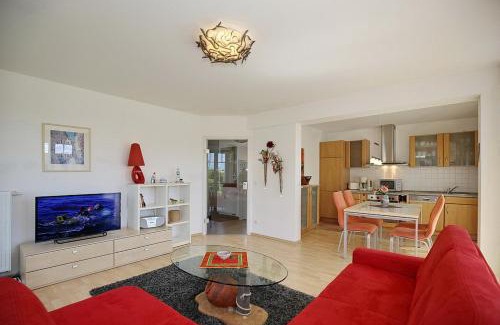 Redewisch Apartment | Achtern Diek Wohnung 13