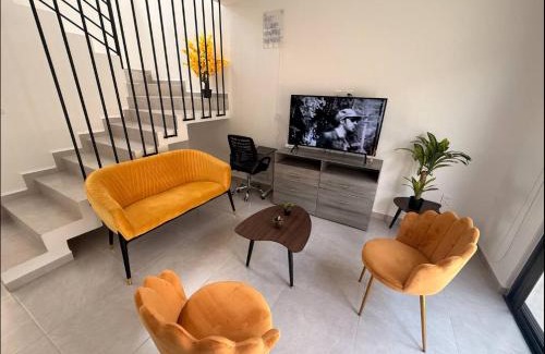 Leon House | Acogedora casa en Capittala Leon-Facturamos