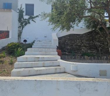Portlligat House | Acogedora casa en primera línea de mar Cadaqués