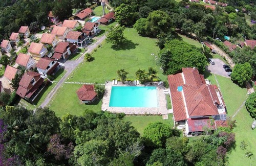 Penedo Hotel | Aconchegos Ile de France