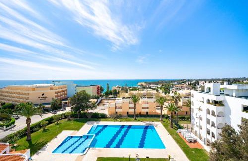 Alporchinhos Apartment | Acqua Vista Family Apartment - 200M from BEACH
