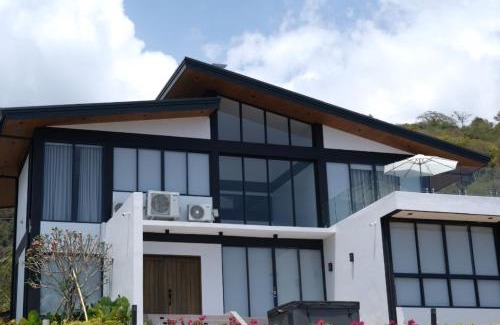 Lobo Hotel | Acre Resort and Spa