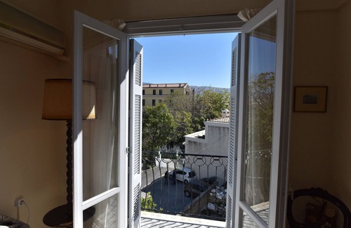 Plaka Apartment | Acro & Polis
