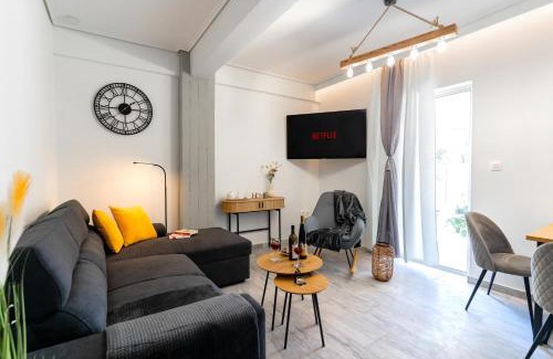 Metaxourgio Apartment | AcroLofts M62