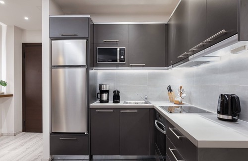Koukaki Apartment | Acropolis Elegant Apartment Next To Metro Station, Walking Distance To Acropolis